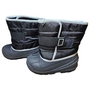 Cat & Jack Toddler Dane Waterproof Winter Boots Sz 8 NWOT SNOWBOOTS COLD WEATHER